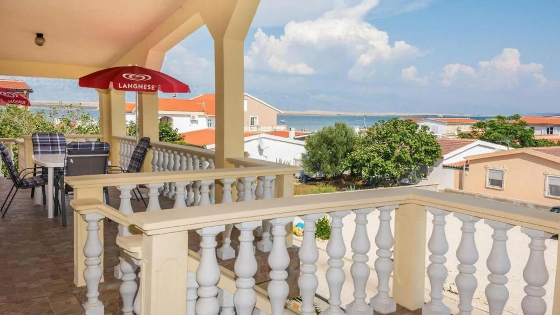 Apartments Delic-Pejic Vir 0*,
