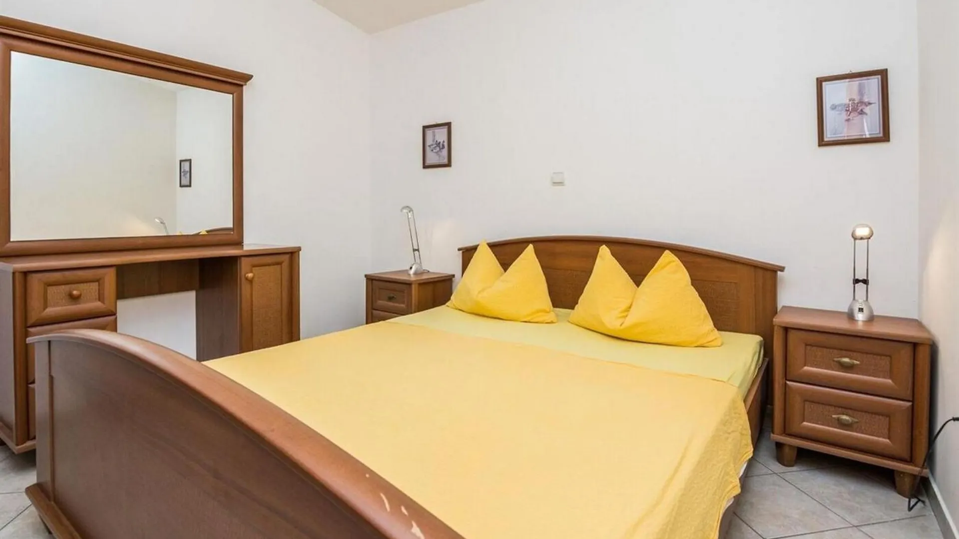 Apartments Delic-Pejic Vir 0*,  Chorvatsko