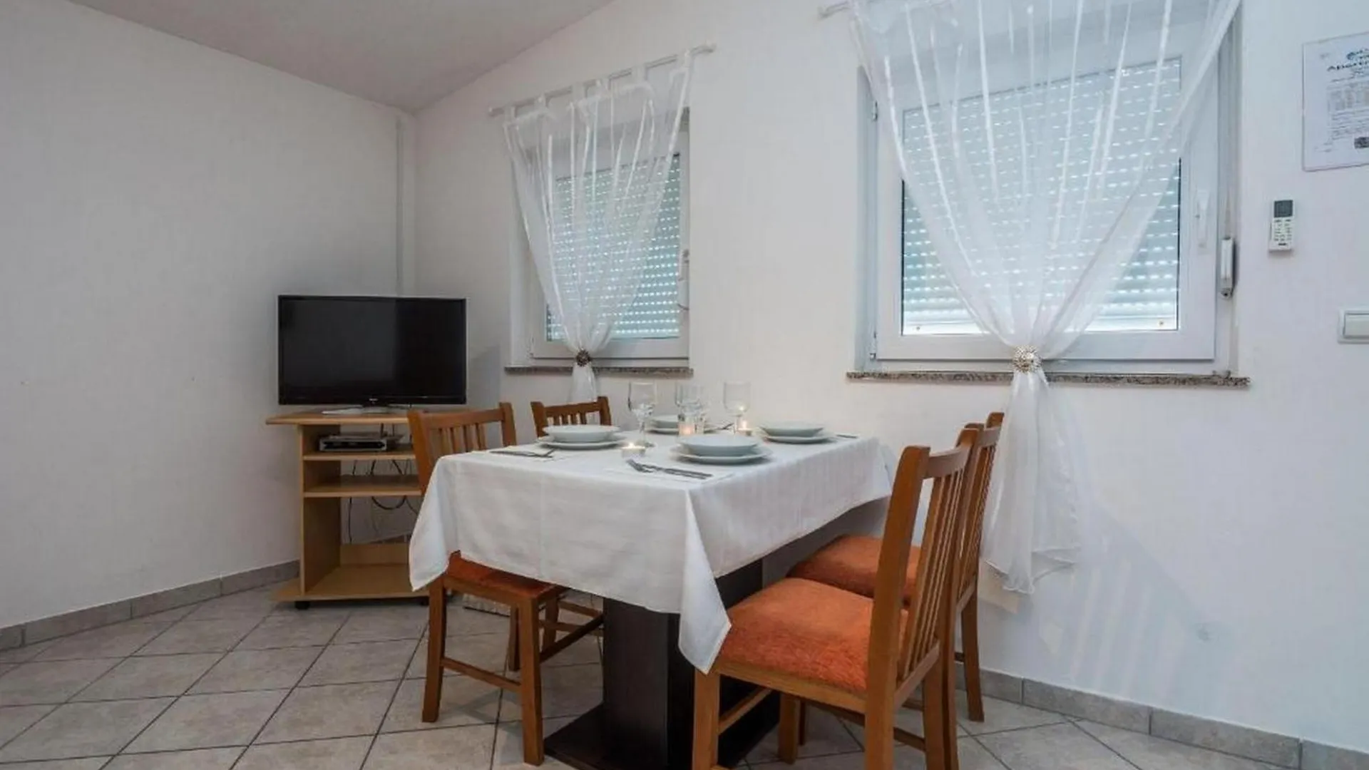 Apartments Delic-Pejic Vir